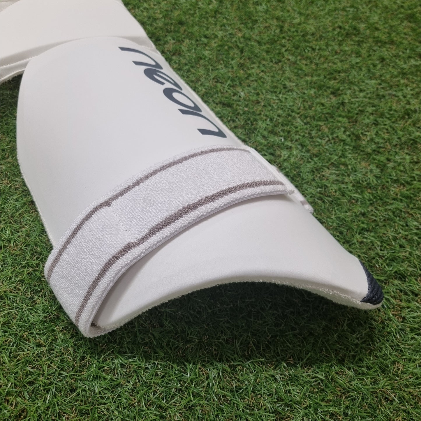 Pro Players Combi-Thigh Guard