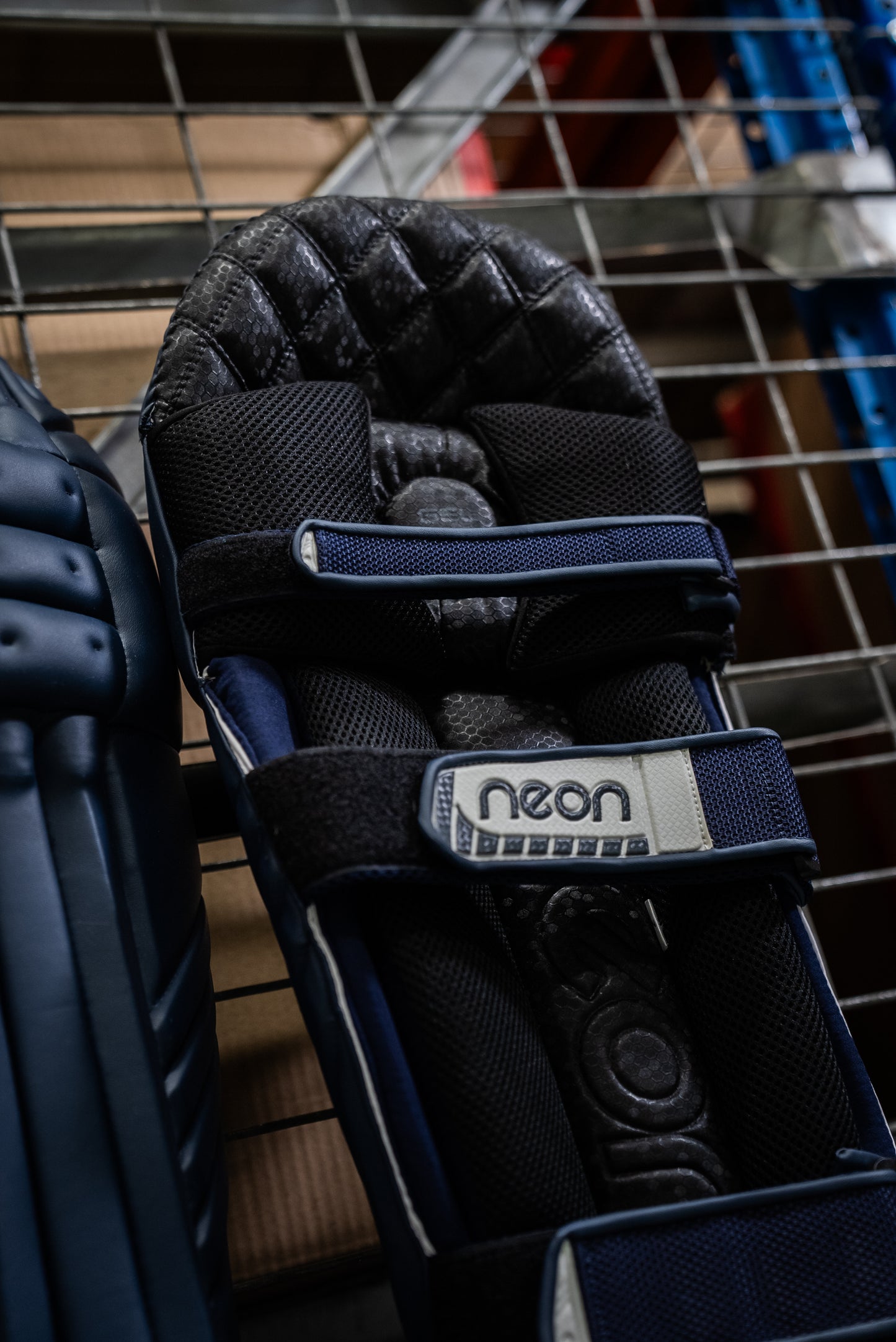 Pro Players Batting Pads - Navy Edition