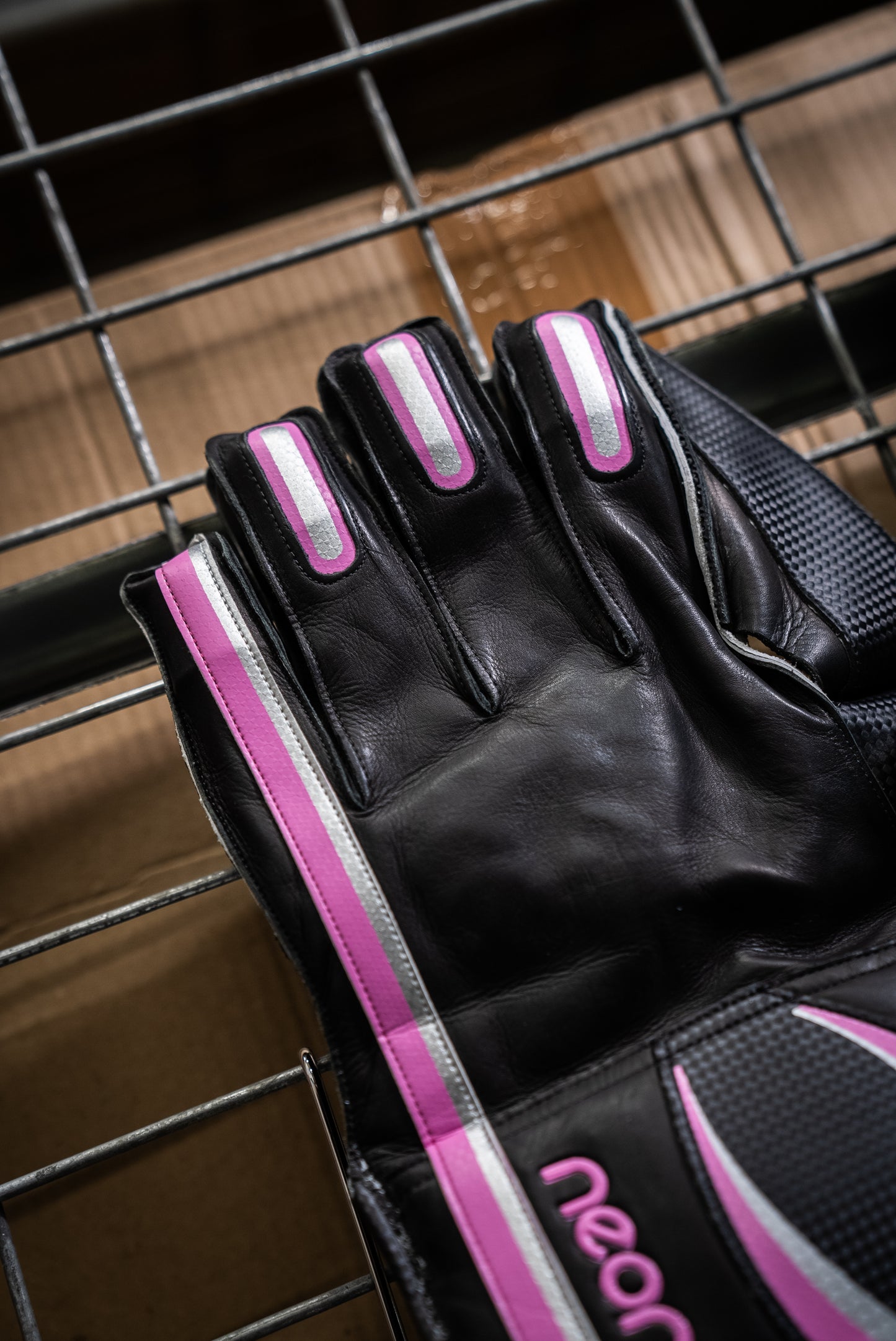 Pro Players Wicket Keeping Gloves - Energy Edition