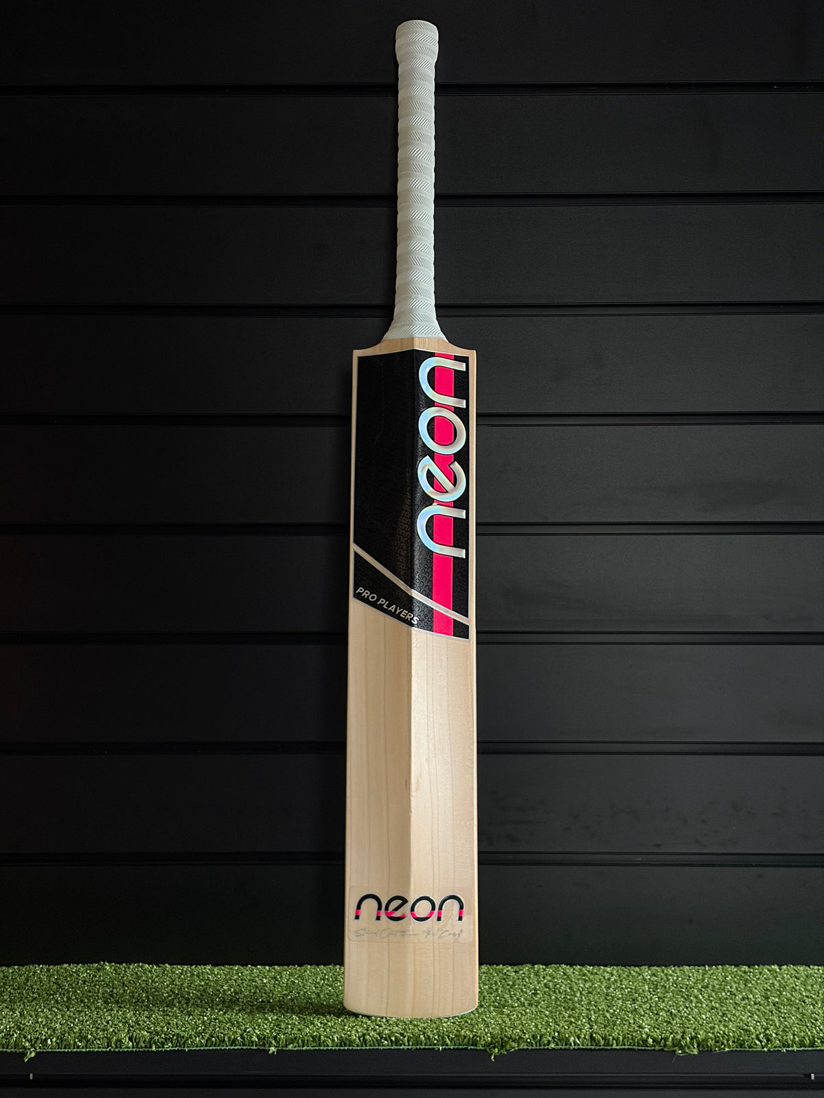 Pro Players SH | Neon Energy | 2lb 10.1oz | Knocked-In