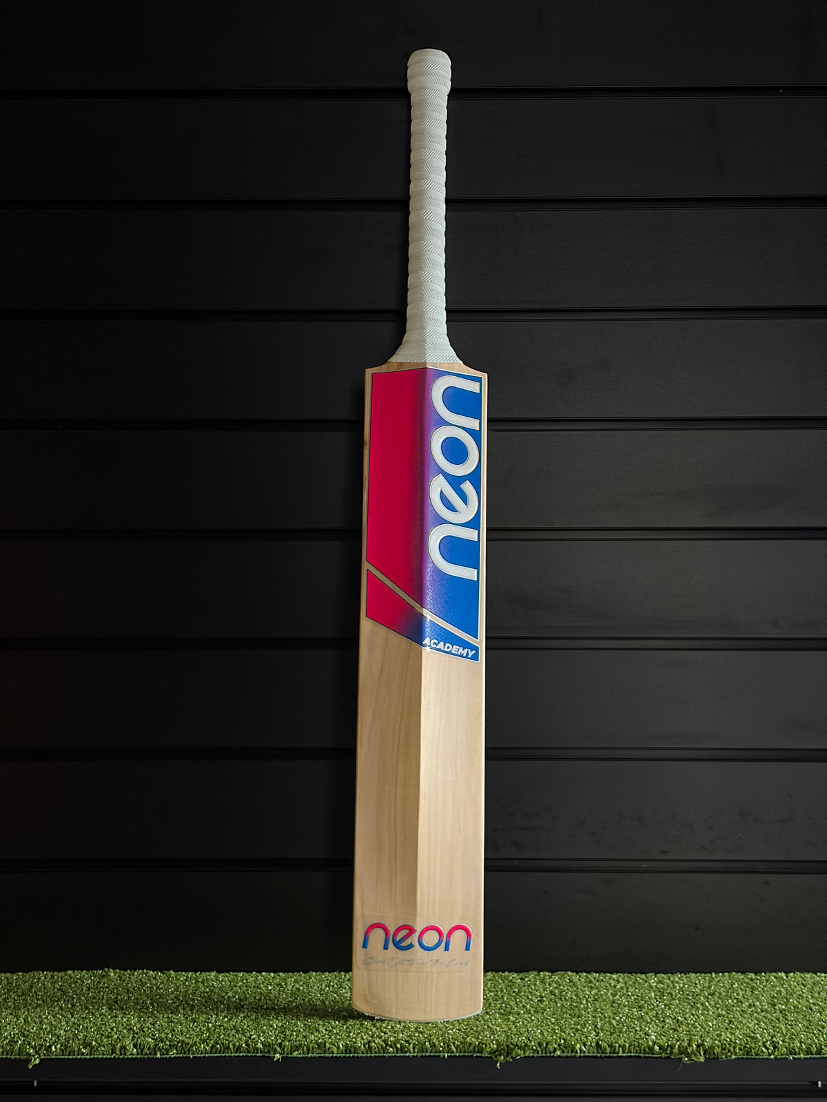 Size Harrow | Neon Sky RAW | 2lb 8.0oz