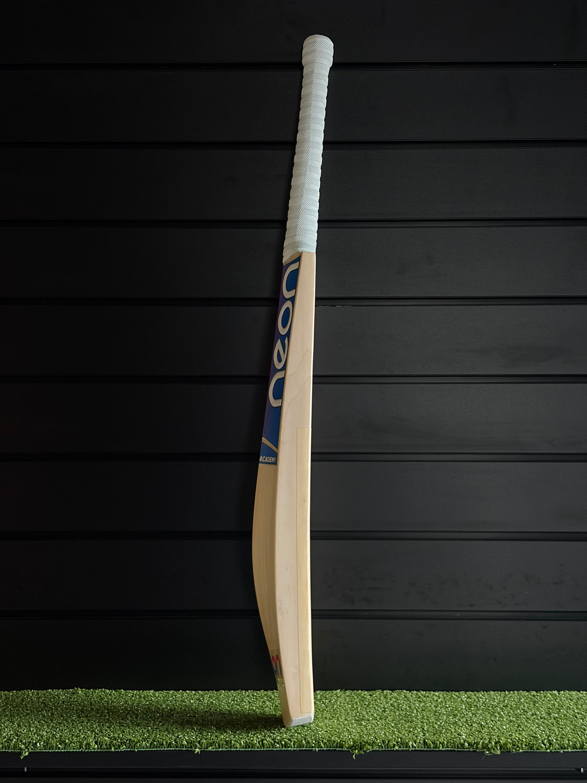 Size Harrow | Neon Sky RAW | 2lb 8.0oz
